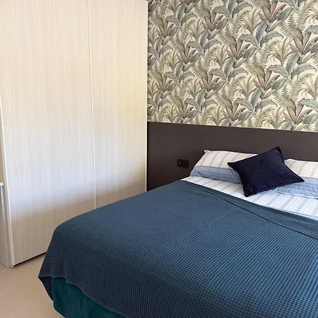 Miramare - Centro 3*
